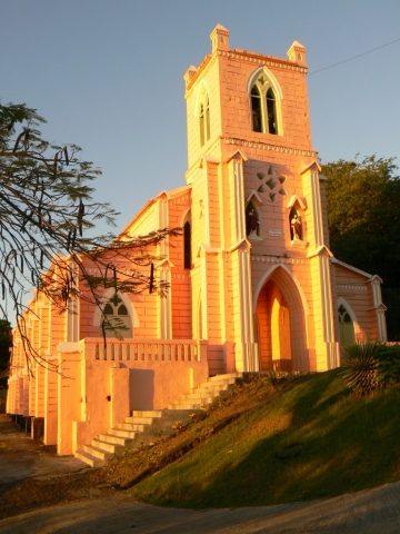 L'église du village de Massacre. La paroisse du cousin de Bernard.