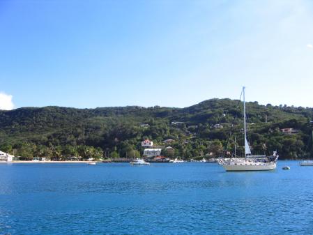Le mouillage de Deshaies en Guadeloupe.