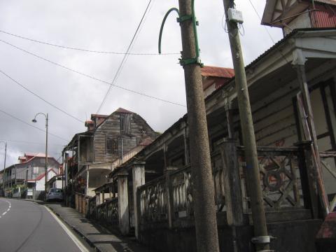 En montant vers le Volcan