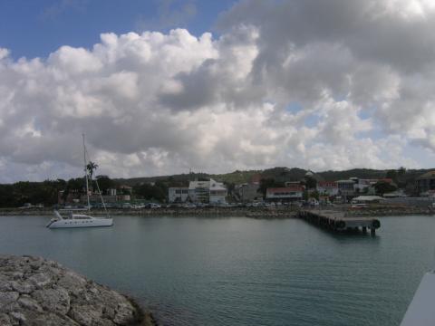 Le port de Grand Bourg.