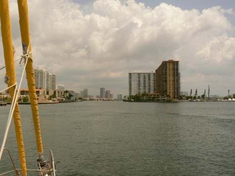 Le début du canal  dans Miami.