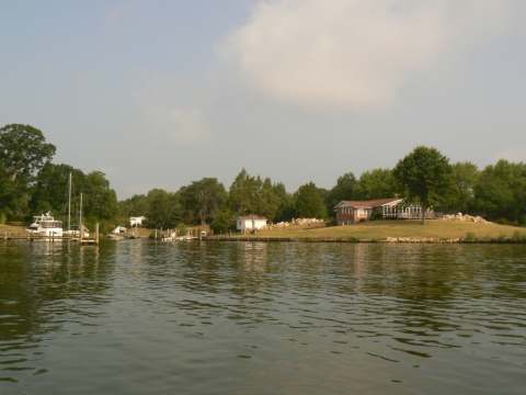 La "calmitude" dans les bras de mer de Solomons.